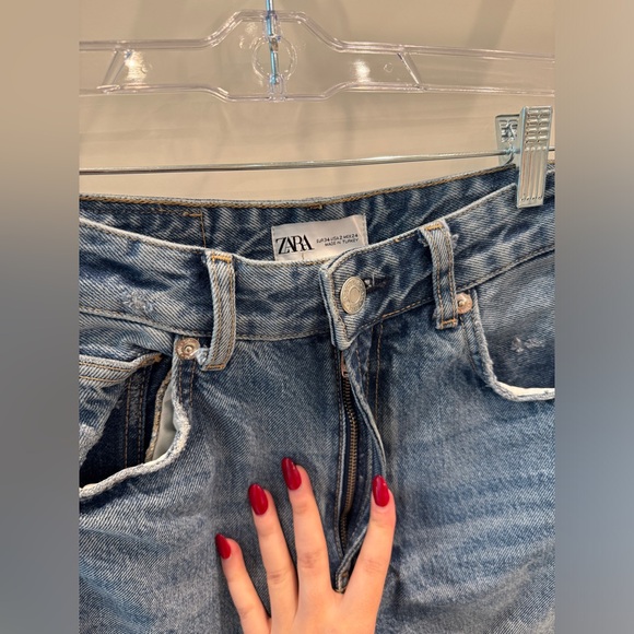 Zara Wide Leg Ripped Jeans Blogger Favorite - Picture 5 of 14